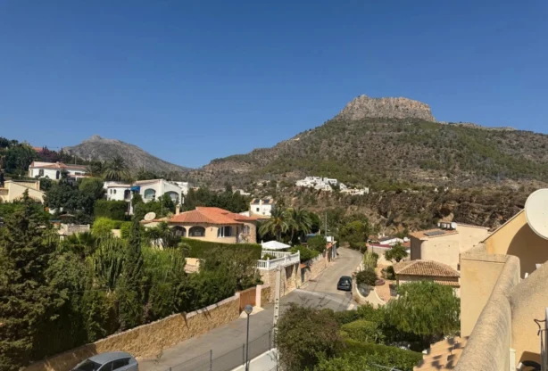 Агенция за недвижими имоти - Имоти Премиер - имот - 1247031, Цена: 525000 EUR