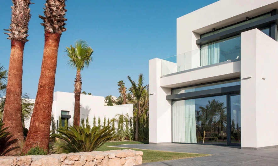 Вила в La Manga, Murcia (4 спални, 3 бани) -  - снимка 1 - Имоти Премиер