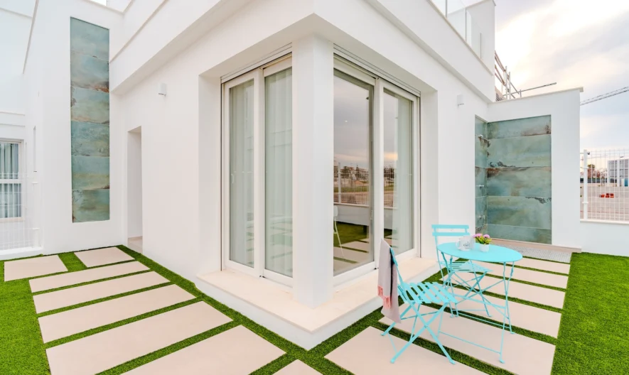 Вила в Los Alcazares, Murcia (3 спални, 3 бани) -  - снимка 1 - Имоти Премиер