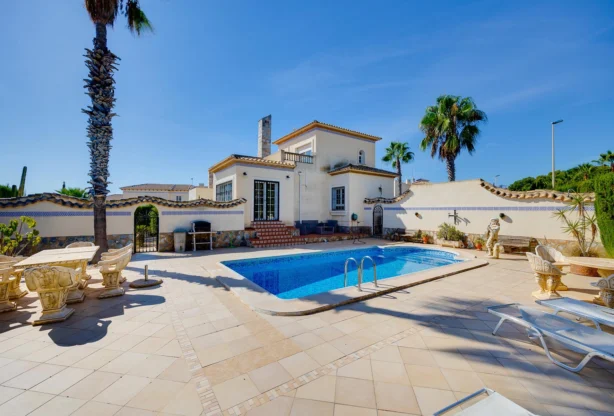 Агенция за недвижими имоти - Имоти Премиер - имот - 1211908, Цена: 550000 EUR