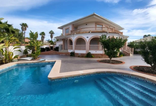 Агенция за недвижими имоти - Имоти Премиер - имот - 1242078, Цена: 859000 EUR