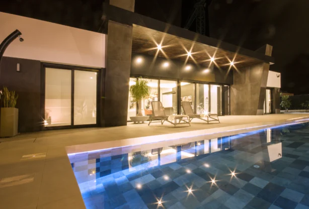Агенция за недвижими имоти - Имоти Премиер - имот - 1235219, Цена: 1099000 EUR
