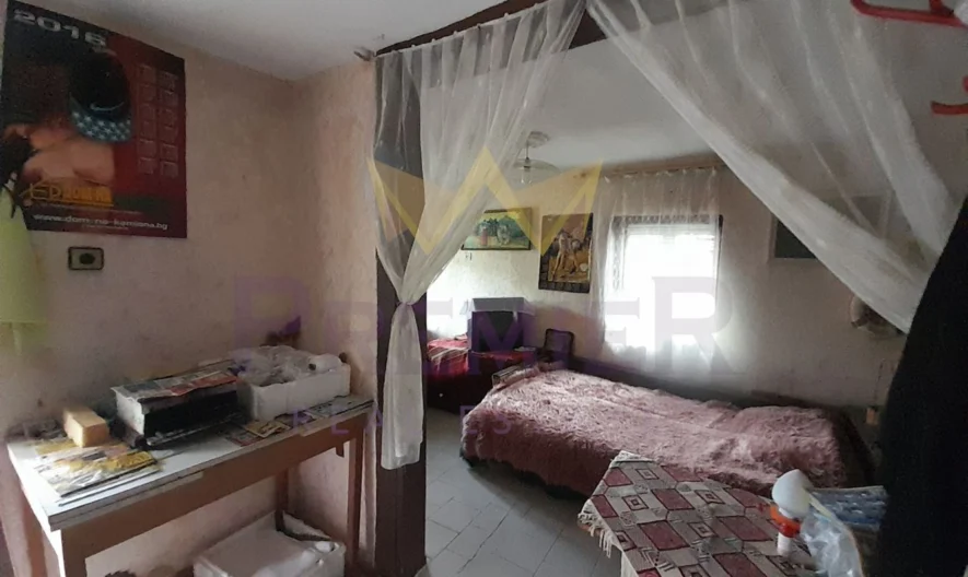 Вила във вилната зона на с. Приселци -  - снимка 18 - Имоти Премиер