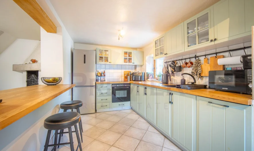 🏡 Villa Balcsik mellett egy háromszobás lakás áráért -  - snimka 5 - Imoti Premier