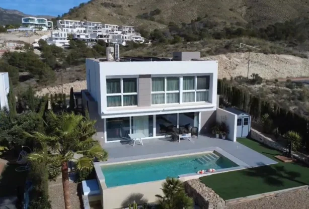 Ingatlaniroda - Imoti Premier - imot - 1211932, Ár: 1100000 EUR