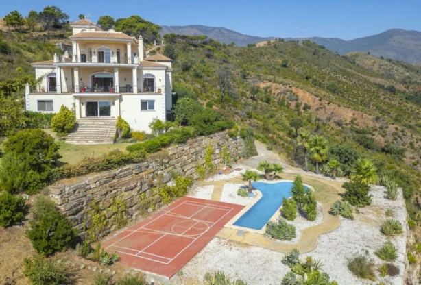 Ingatlaniroda - Imoti Premier - imot - 1208294, Ár: 2100000 EUR