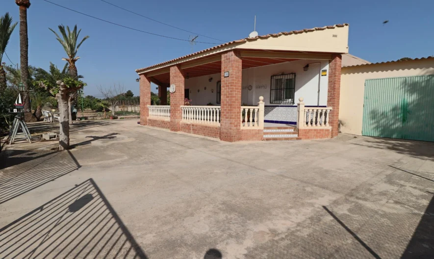 Villa in Benidorm, Alicante (2 bedrooms, 2 bathrooms) -  - snimka 1 - Imoti Premier