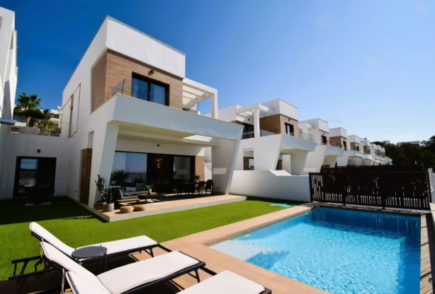 Real Estate Agency - Imoti Premier - imot - 1256672, Price: 695000 EUR