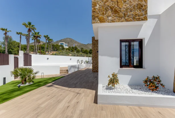 Real Estate Agency - Imoti Premier - imot - 1212960, Price: 920000 EUR