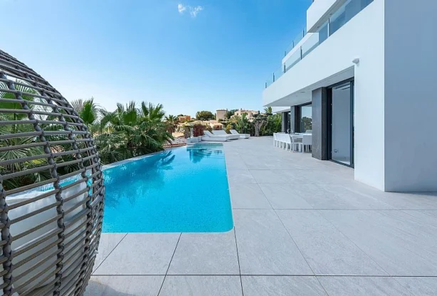 Агенция за недвижими имоти - Имоти Премиер - имот - 1208199, Цена: 2800000 EUR