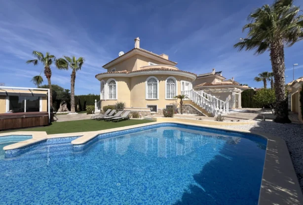 Агенция за недвижими имоти - Имоти Премиер - имот - 1209891, Цена: 857000 EUR