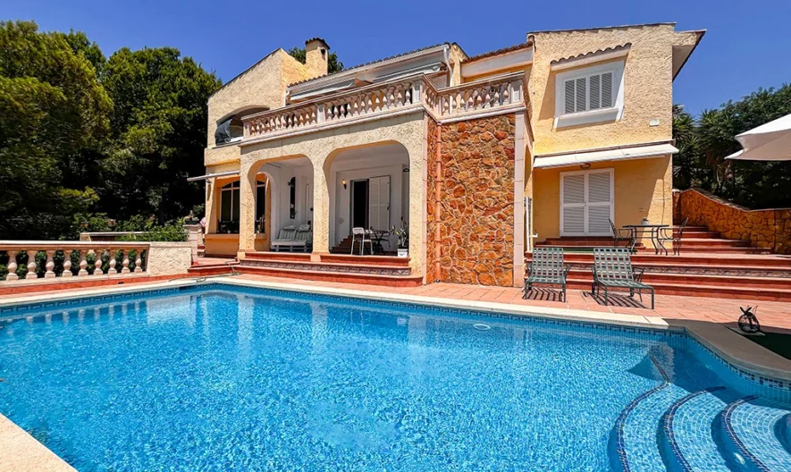 Villa in Costa de la Calma, Mallorca (5 Schlafzimmer, 3 Badezimmer) -  - snimka 1 - Imoti Premier