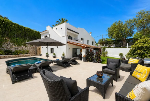 Агенция за недвижими имоти - Имоти Премиер - имот - 1212781, Цена: 2250000 EUR