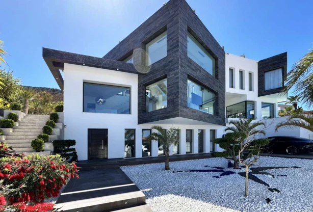 Агенция за недвижими имоти - Имоти Премиер - имот - 1211884, Цена: 2350000 EUR