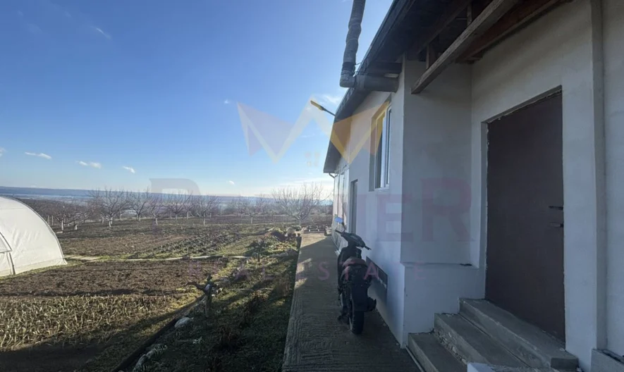 Villa in Kalimanzi - - snimka 8 - Imoti Premier