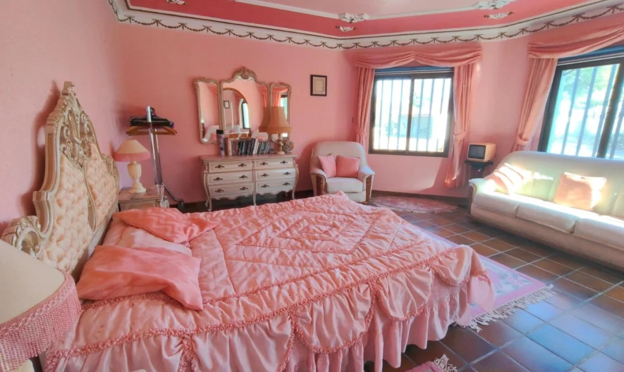 Villa in La Nucía, Alicante (14 bedrooms, 13 bathrooms) -  - snimka 1 - Imoti Premier