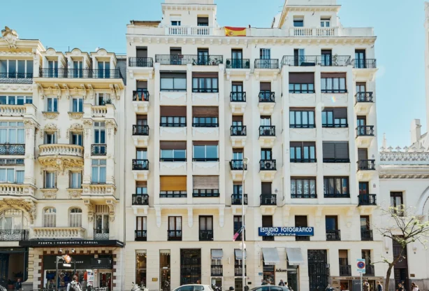 Real Estate Agency - Imoti Premier - imot - 1212350, Price: 2309000 EUR