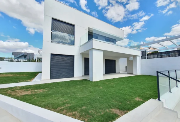 Агенция за недвижими имоти - Имоти Премиер - имот - 1209583, Цена: 780000 EUR