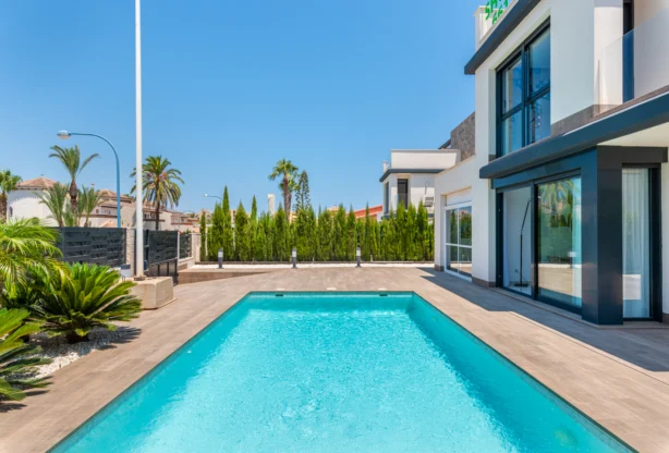 Real Estate Agency - Imoti Premier - imot - 1209640, Price: 580000 EUR