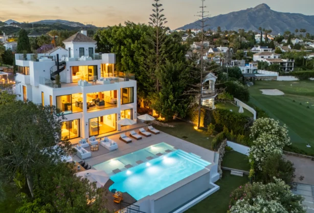 Real Estate Agency - Imoti Premier - imot - 1209481, Price: 7350000 EUR