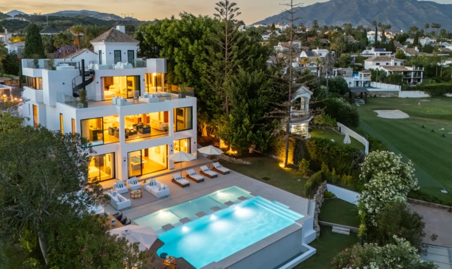 Villa in Marbella, Málaga (6 Schlafzimmer, 6 Badezimmer) -  - snimka 1 - Imoti Premier