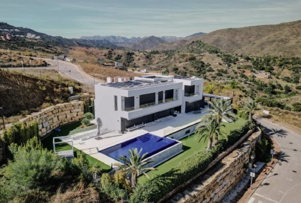 Immobilienagentur - Imoti Premier - imot - 1211195, Preis: 3990000 EUR