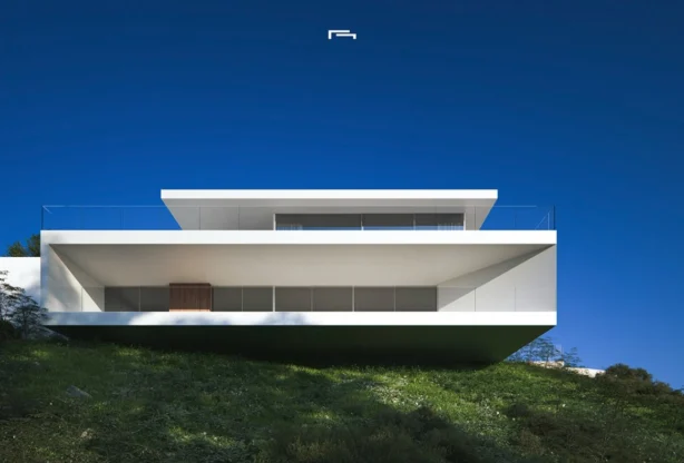 Агенция за недвижими имоти - Имоти Премиер - имот - 1210496, Цена: 3300000 EUR