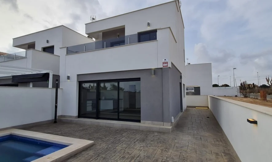 Villa in Orihuela Costa, Alicante (3 Schlafzimmer, 2 Badezimmer) -  - snimka 1 - Imoti Premier