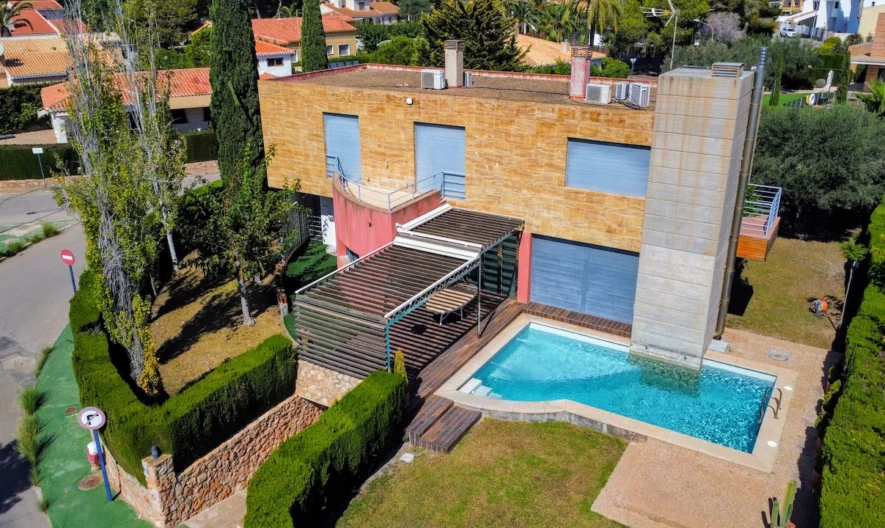 Villa in Orihuela Costa, Alicante (4 Schlafzimmer, 4 Badezimmer) -  - snimka 1 - Imoti Premier