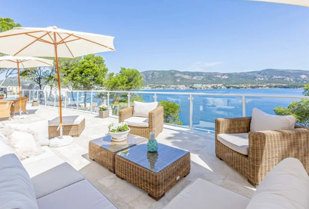 Агенция за недвижими имоти - Имоти Премиер - имот - 1210868, Цена: 7900000 EUR
