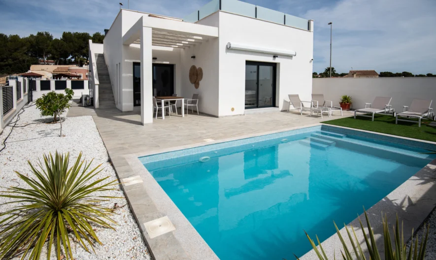 Villa in Pinar de Campoverde, Alicante (2 bedrooms, 2 bathrooms) -  - snimka 1 - Imoti Premier