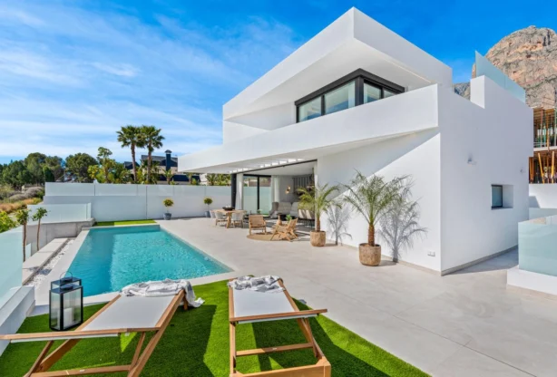 Real Estate Agency - Imoti Premier - imot - 1208995, Price: 755000 EUR