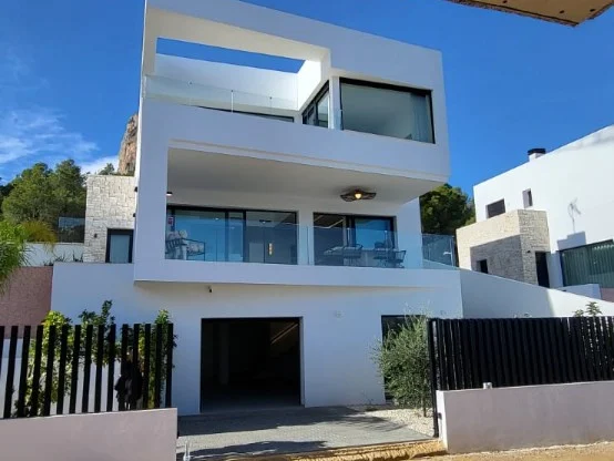 Агенция за недвижими имоти - Имоти Премиер - имот - 1207764, Цена: 679000 EUR