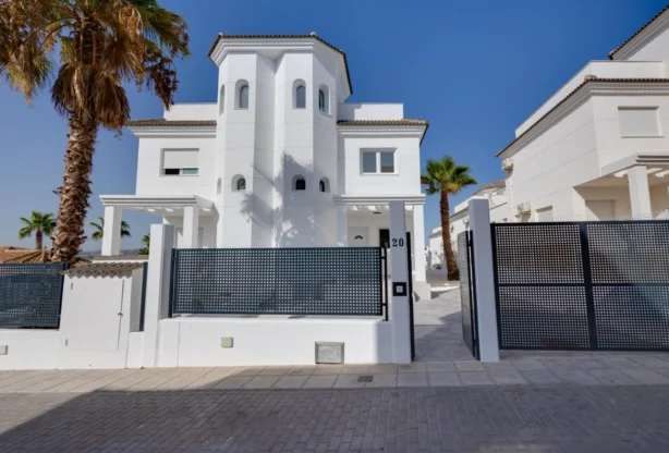 Агенция за недвижими имоти - Имоти Премиер - имот - 1210201, Цена: 280000 EUR