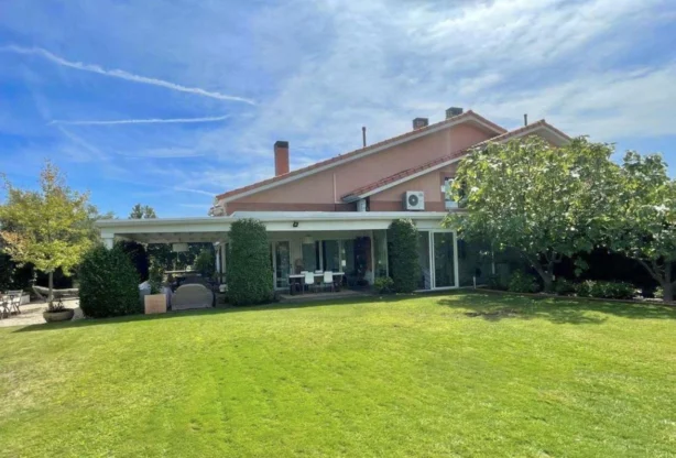 Ingatlaniroda - Imoti Premier - imot - 1207564, Ár: 2160000 EUR
