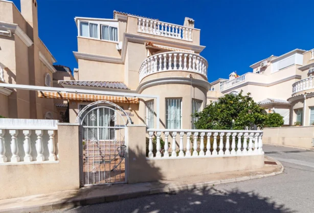 Агентство недвижимости - Имоти Премиер - имот - 1211890, Цена: 339990 EUR