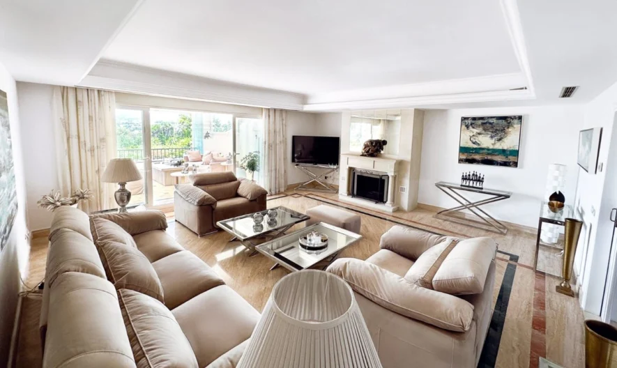 Wohnung in Marbella, Malaga (3 Schlafzimmer, 4 Badezimmer) -  - snimka 1 - Imoti Premier
