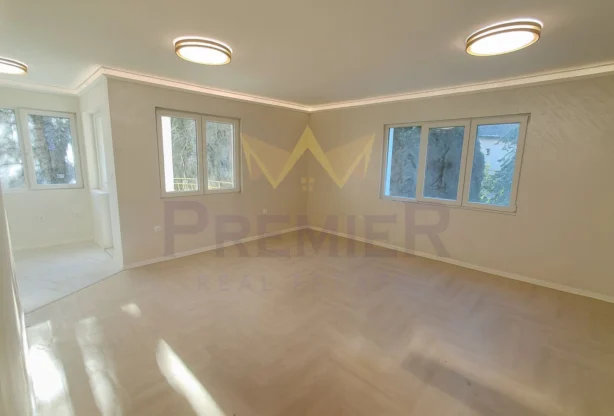 Агенция за недвижими имоти - Имоти Премиер - имот - 1161329, Цена: 249900 EUR