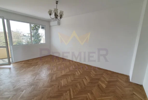 Агенция за недвижими имоти - Имоти Премиер - имот - 1156216, Цена: 180000 EUR