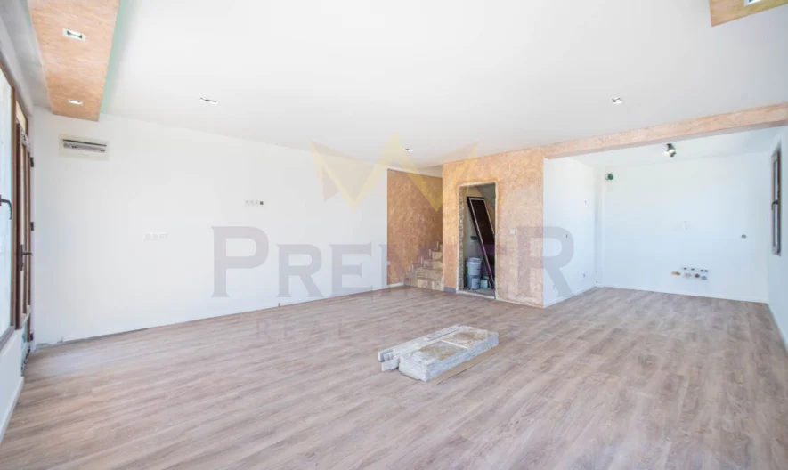 Завършена до ключ къща в м-ст Перчемлията - - снимка 1 - Имоти Премиер