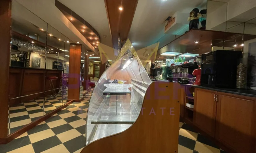 ЗАВЕДЕНИЕ ЛЯТНО КИНО ТРАКИЯ -  - снимка 8 - Имоти Премиер