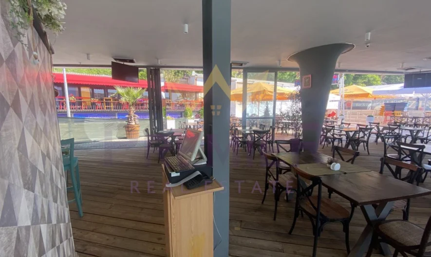 Заведение на морска алея гр. Варна , огромен човекопоток първа линия !! -  - снимка 7 - Имоти Премиер