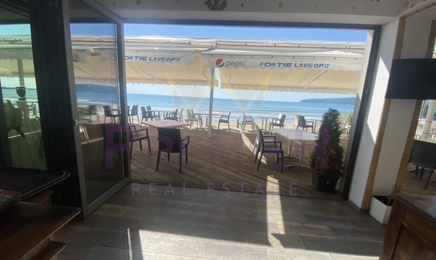 Заведение на първа линия на морска алея в гр.Варна , обзаведен и оборудван !! - - снимка 13 - Имоти Премиер