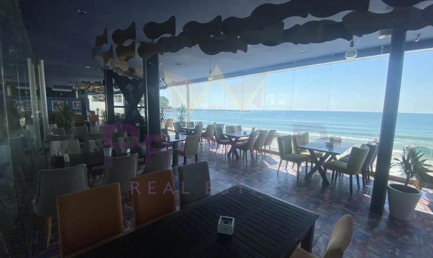 Заведение на първа линия на морска алея в гр.Варна , обзаведен и оборудван !! - - снимка 16 - Имоти Премиер