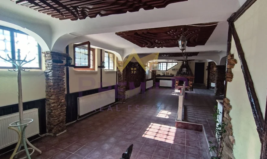 Заведение за обществено хранене – 136 кв.м. на топ локация в административния център на гр. Каварна, обл. Добрич -  - снимка 4 - Имоти Премиер