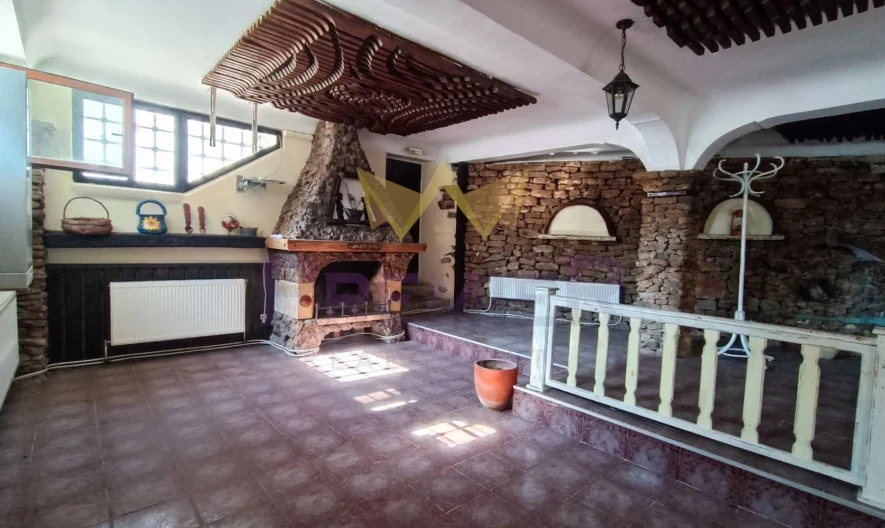 Заведение за обществено хранене – 136 кв.м. на топ локация в административния център на гр. Каварна, обл. Добрич -  - снимка 7 - Имоти Премиер