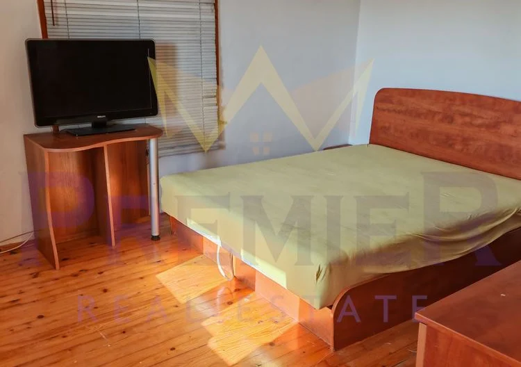 Живот сред спокойствие-къща в с.Маринка - - снимка 10 - Имоти Премиер