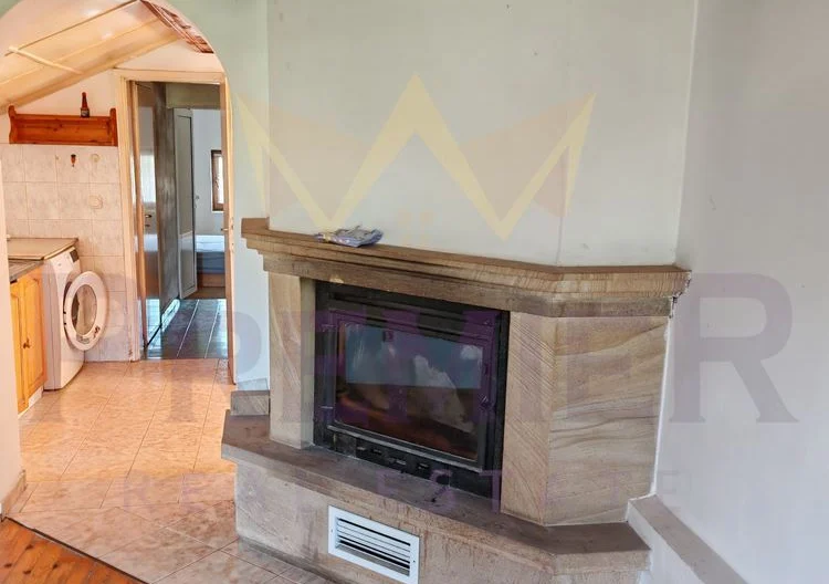 Живот сред спокойствие-къща в с.Маринка - - снимка 11 - Имоти Премиер