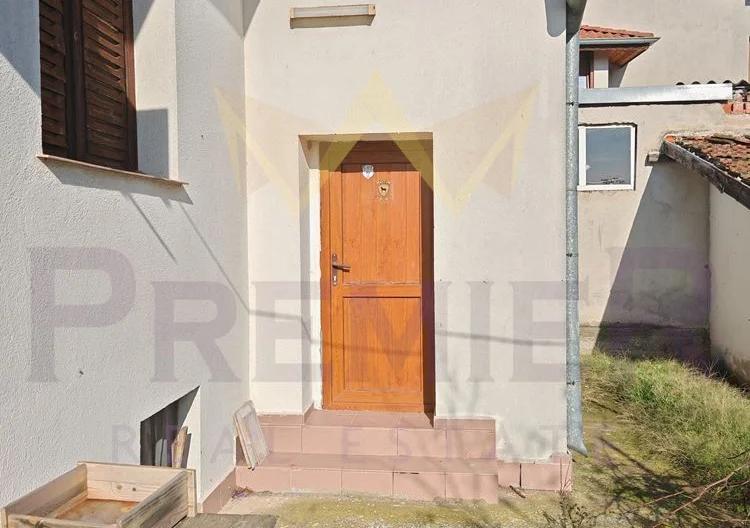 Живот сред спокойствие-къща в с.Маринка - - снимка 7 - Имоти Премиер