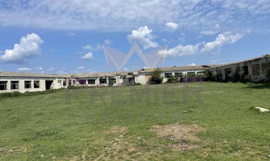 Животновъдна ферма Суворово - - снимка 1 - Имоти Премиер